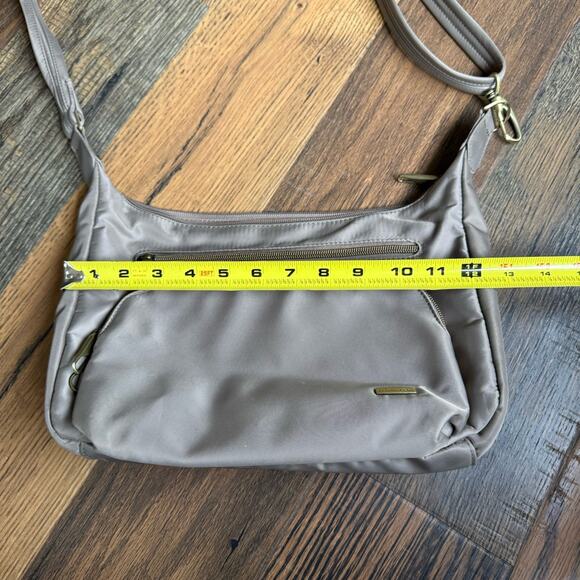 Travelon Anti-Theft Nylon Crossbody Purse Gray RFID Pockets Light Bag - Picture 9 of 10